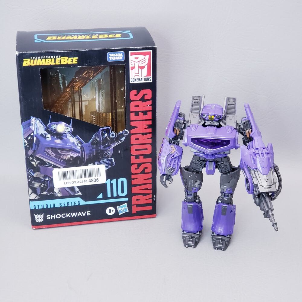 Transformers Shockwave Studio Series 110 Bumblebee Movie Voyager Class